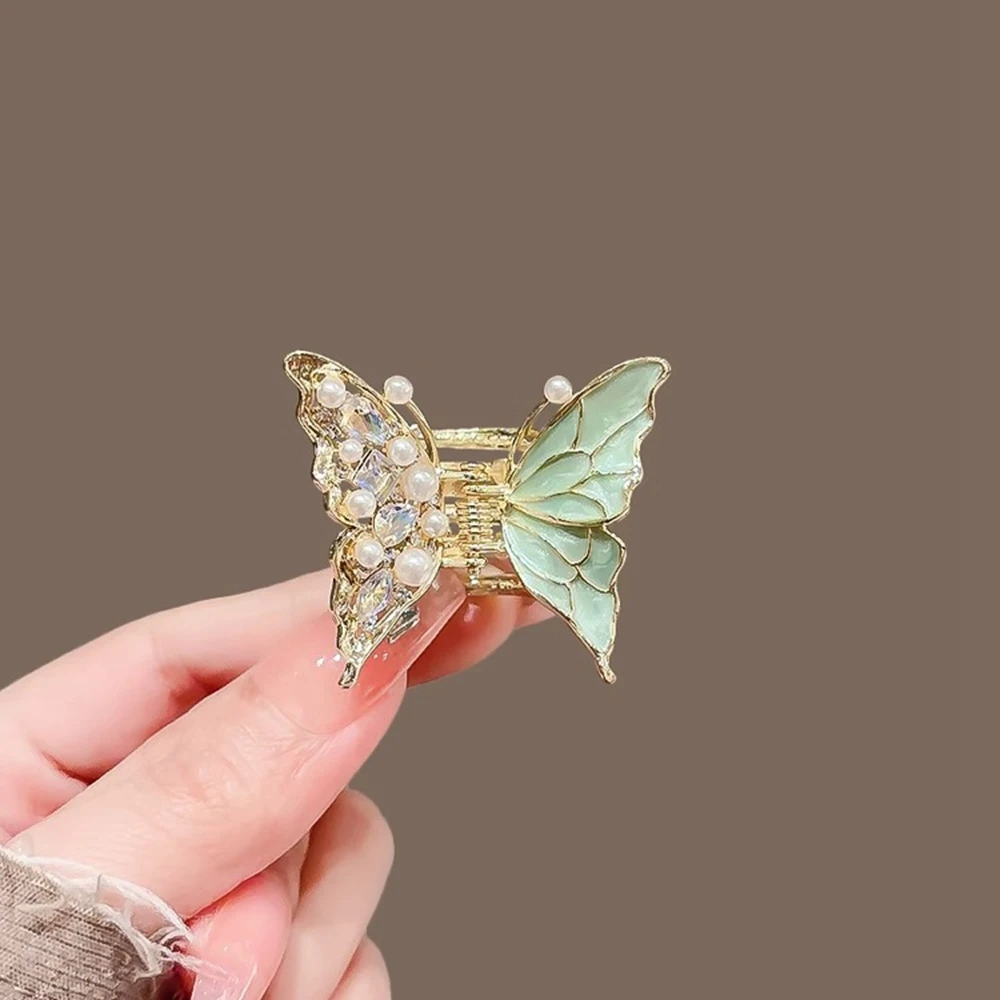 New Butterfly Pearl Rhinestone Hair Clips Fashion Exquisite Hair Accessories Gifts Women Girl Hair Claws
New Butterfly Pearl Rhinestone Hair Clips Fashion Exquisite Hair Accessories Gifts Women Girl Hair Claws