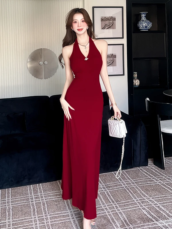 Design Sensual Pure Desire Long Wrap Dress V-Neck Backless Hanging Neck Summer New Style Sexy Women's Knitted Dress
Design Sensual Pure Desire Long Wrap Dress V-Neck Backless Hanging Neck Summer New Style Sexy Women's Knitted Dress