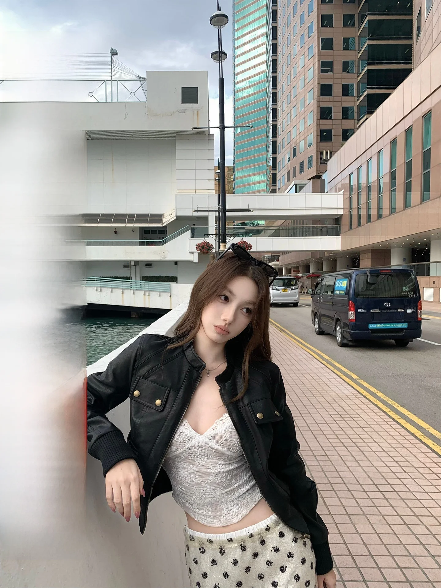 Chestnut American Retro Motorcycle Jacket Stand Collar Stylish Coat Outerwear Casual Loose Fit Polyester Short Style
Chestnut American Retro Motorcycle Jacket Stand Collar Stylish Coat Outerwear Casual Loose Fit Polyester Short Style