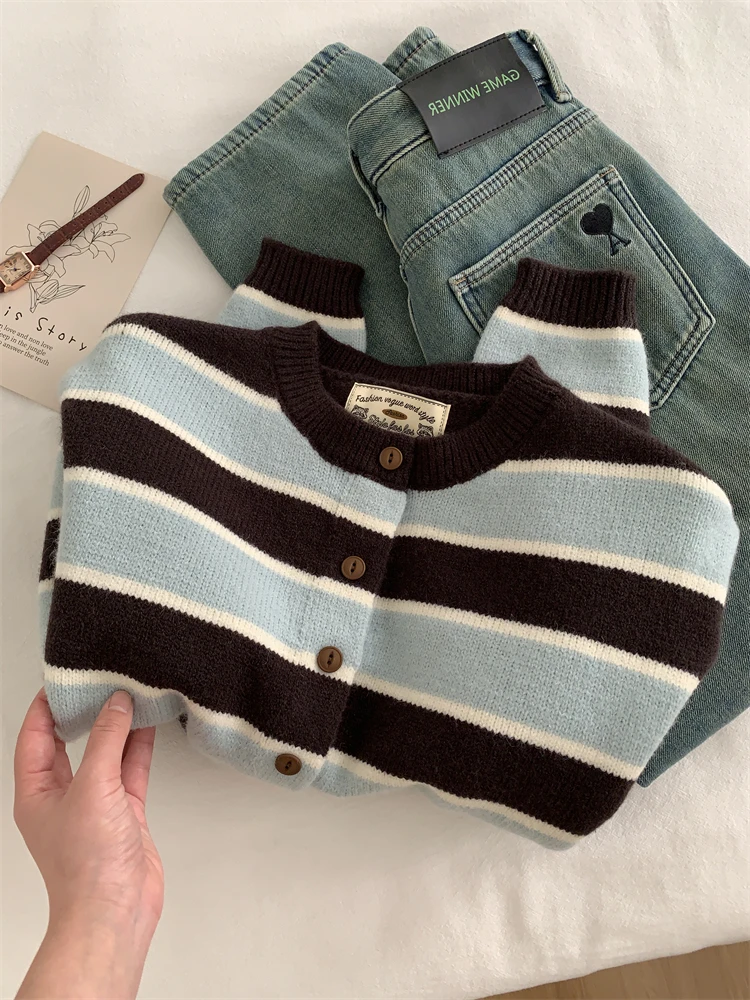 Striped Color Blocking Round Neck Knitted Cardigan For Women, Loose Casual 2024 Spring Sweater
Striped Color Blocking Round Neck Knitted Cardigan For Women, Loose Casual 2024 Spring Sweater