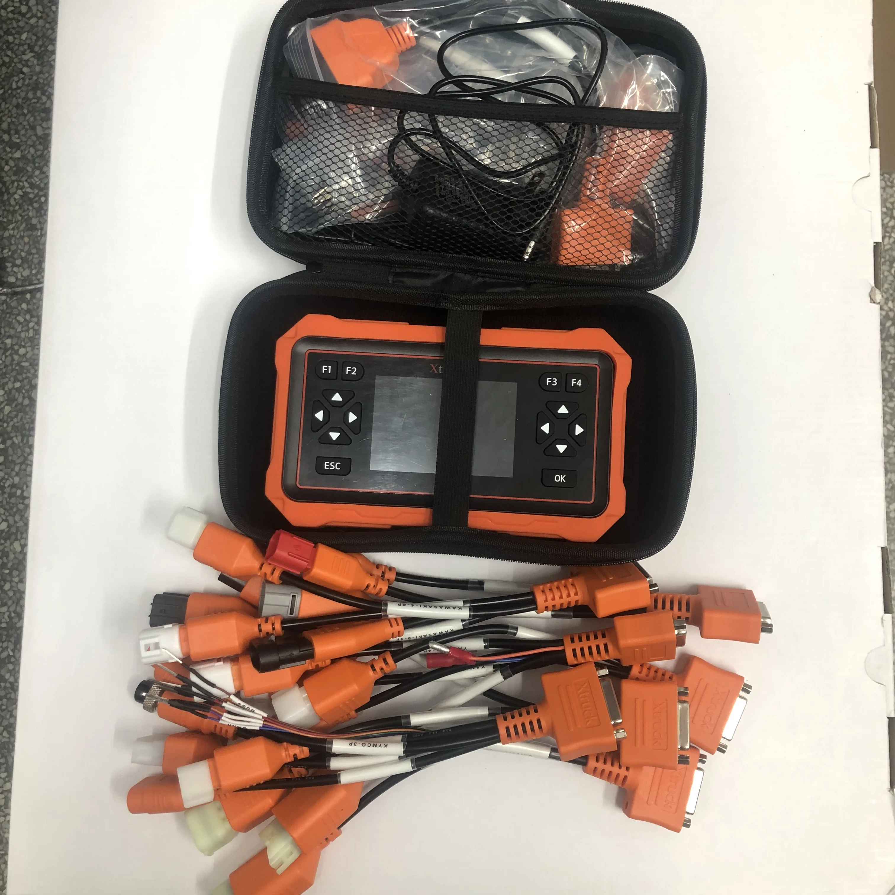 Xtruck M1 Motorcycle Diagnostic Tool major motorcycle brands Live Data Stream reset error code ABS module
Xtruck M1 Motorcycle Diagnostic Tool major motorcycle brands Live Data Stream reset error code ABS module