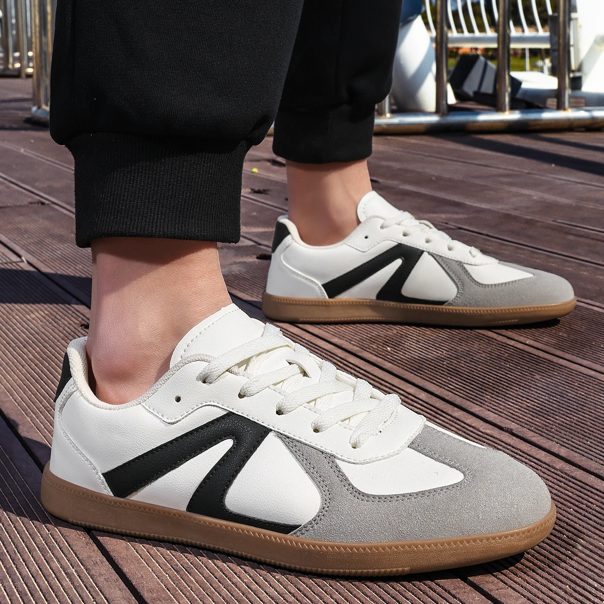Men Women Couple Deconstructed German Training Shoes Low Top Lace-up Casual Sneakers Non-slip Wear-resistant Board Shoes Unisex
Men Women Couple Deconstructed German Training Shoes Low Top Lace-up Casual Sneakers Non-slip Wear-resistant Board Shoes Unisex