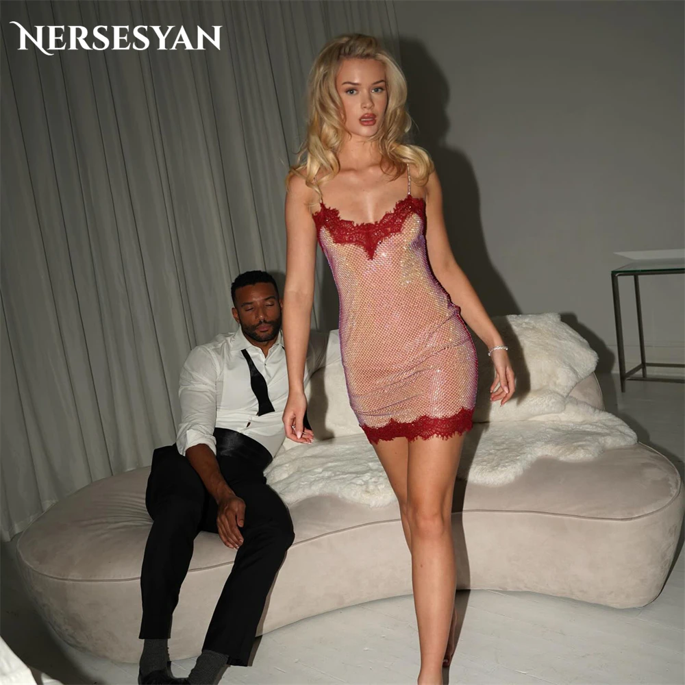 Nersesyan Sexy Glitter Lace Formal Evening Dresses Mini Sparkly Spaghetti Straps Prom Dress Backless Sequins Luxury Party Gowns
Nersesyan Sexy Glitter Lace Formal Evening Dresses Mini Sparkly Spaghetti Straps Prom Dress Backless Sequins Luxury Party Gowns
