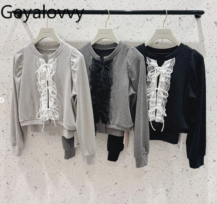 Fashion Autumn New Lace Tie Cardigan Coat Long Sleeve Jacket + Camisole Set Casual Wrap Coats for Women Japanese Style
Fashion Autumn New Lace Tie Cardigan Coat Long Sleeve Jacket + Camisole Set Casual Wrap Coats for Women Japanese Style