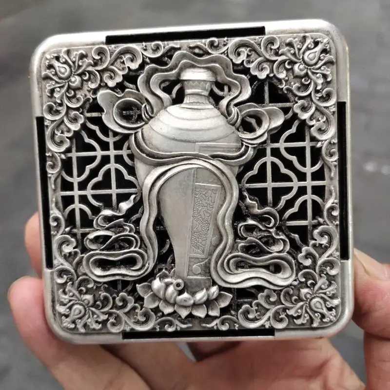 Antique Copperware Collection Vintage White Copper Silver-Plated Small Ink Box Incense Burner Four Treasures of the Study Ink Bo
Antique Copperware Collection Vintage White Copper Silver-Plated Small Ink Box Incense Burner Four Treasures of the Study Ink Bo