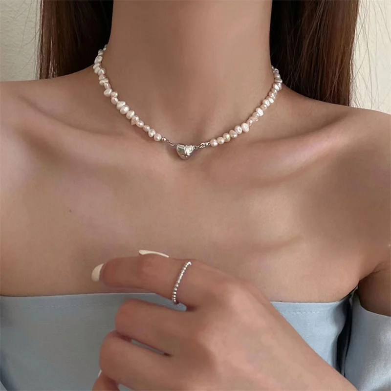 Trendy Korean Magnetic Silver Heart Pearl Necklace For Women Clavicle Chain Choker Wedding Party Gift Jewelry
Trendy Korean Magnetic Silver Heart Pearl Necklace For Women Clavicle Chain Choker Wedding Party Gift Jewelry