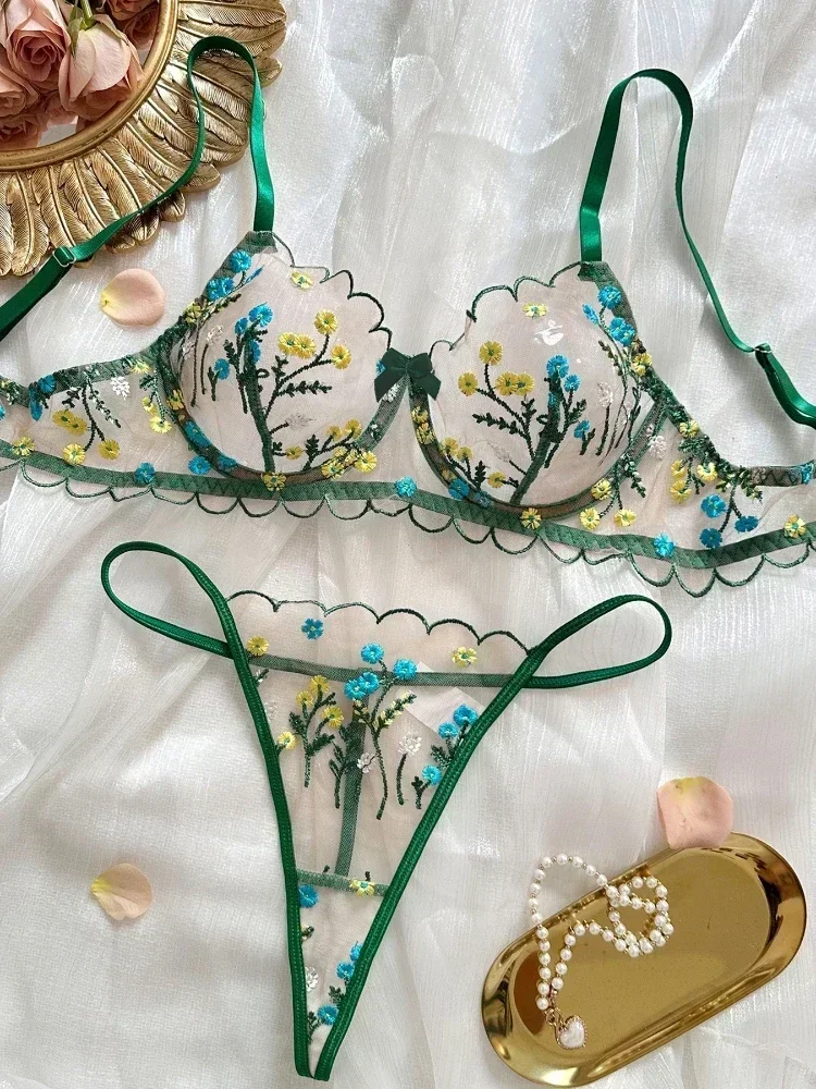 2-Piece Floral Lingerie Set Women Embroidery Boho Bra Thong Underwear Set Intimates Sexy Lingerie Transparent Bra See Through
2-Piece Floral Lingerie Set Women Embroidery Boho Bra Thong Underwear Set Intimates Sexy Lingerie Transparent Bra See Through
