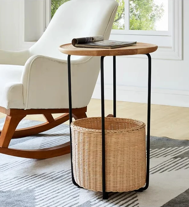 Двойной общий бытовой журнальный столик, простой угловой столик для гостиной, имитация плетения из ротанга, набор акцентных столов 
Двойной общий бытовой журнальный столик, простой угловой столик для гостиной, имитация плетения из ротанга, набор акцентных столов