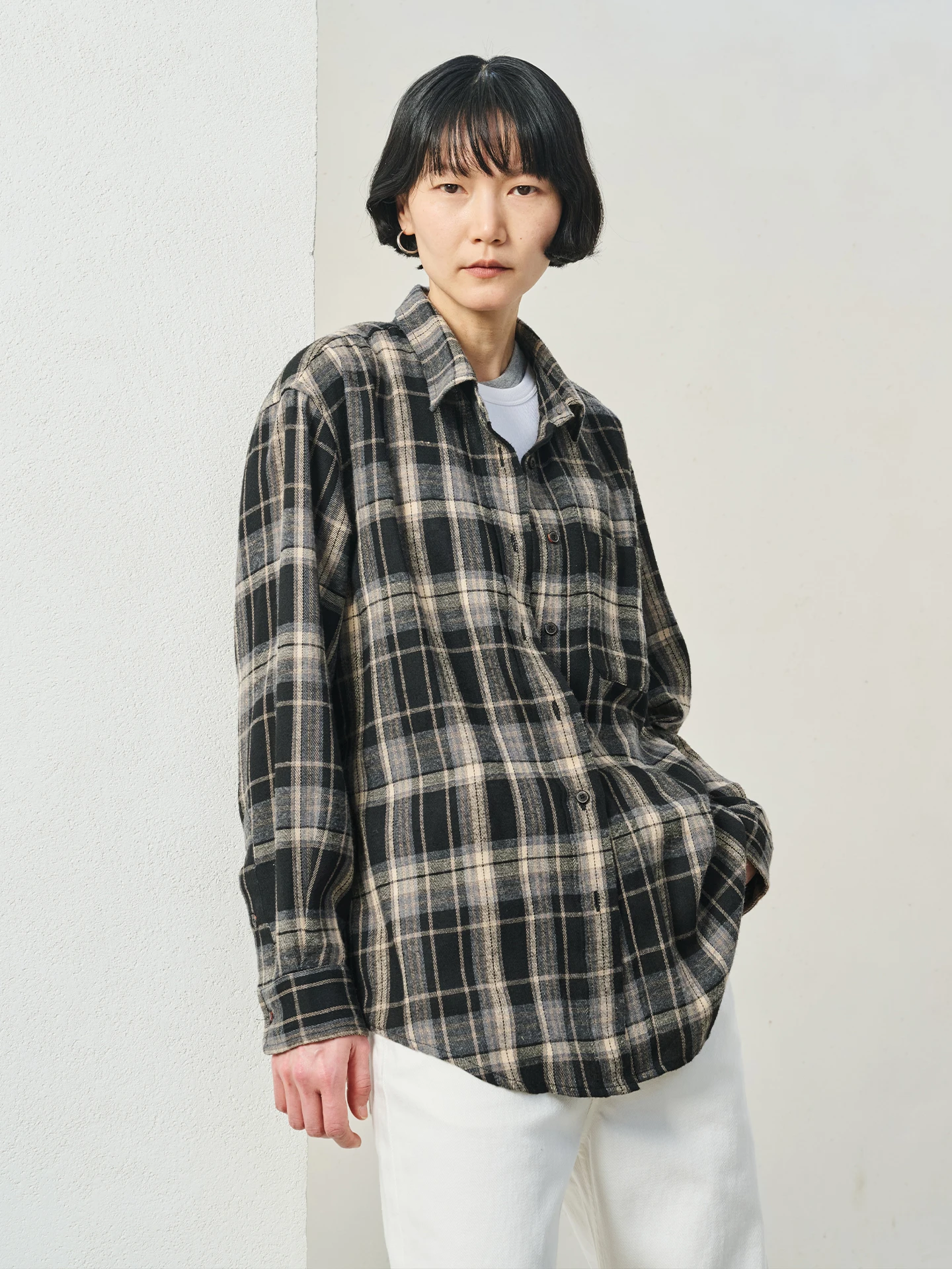 Ayuko Loose Fit Retro Style Color Woven High Density Brushed Cotton Shirt Women's Fashionable Grid Pattern Long Sleeve Shirt
Ayuko Loose Fit Retro Style Color Woven High Density Brushed Cotton Shirt Women's Fashionable Grid Pattern Long Sleeve Shirt