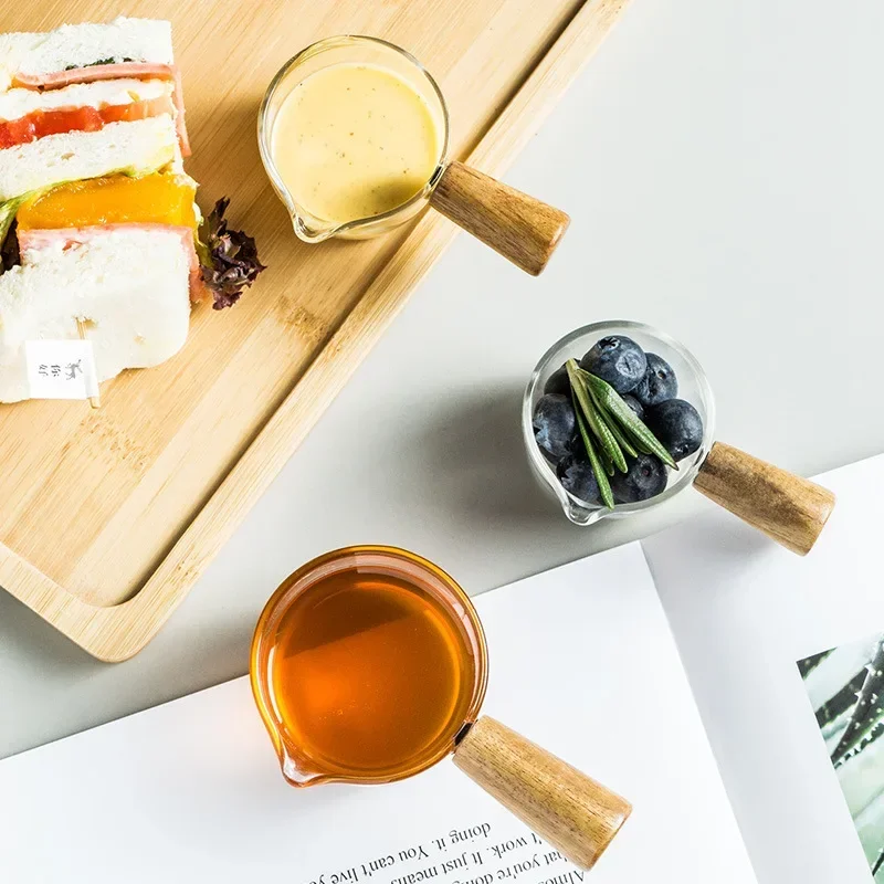 Wood Handle Gravy Boat Seasoning Dish Tableware Mini Glass Milk Cup Coffee Milk Pitcher Cup Small Glass Milk Jug Sauce Cup with
Wood Handle Gravy Boat Seasoning Dish Tableware Mini Glass Milk Cup Coffee Milk Pitcher Cup Small Glass Milk Jug Sauce Cup with
