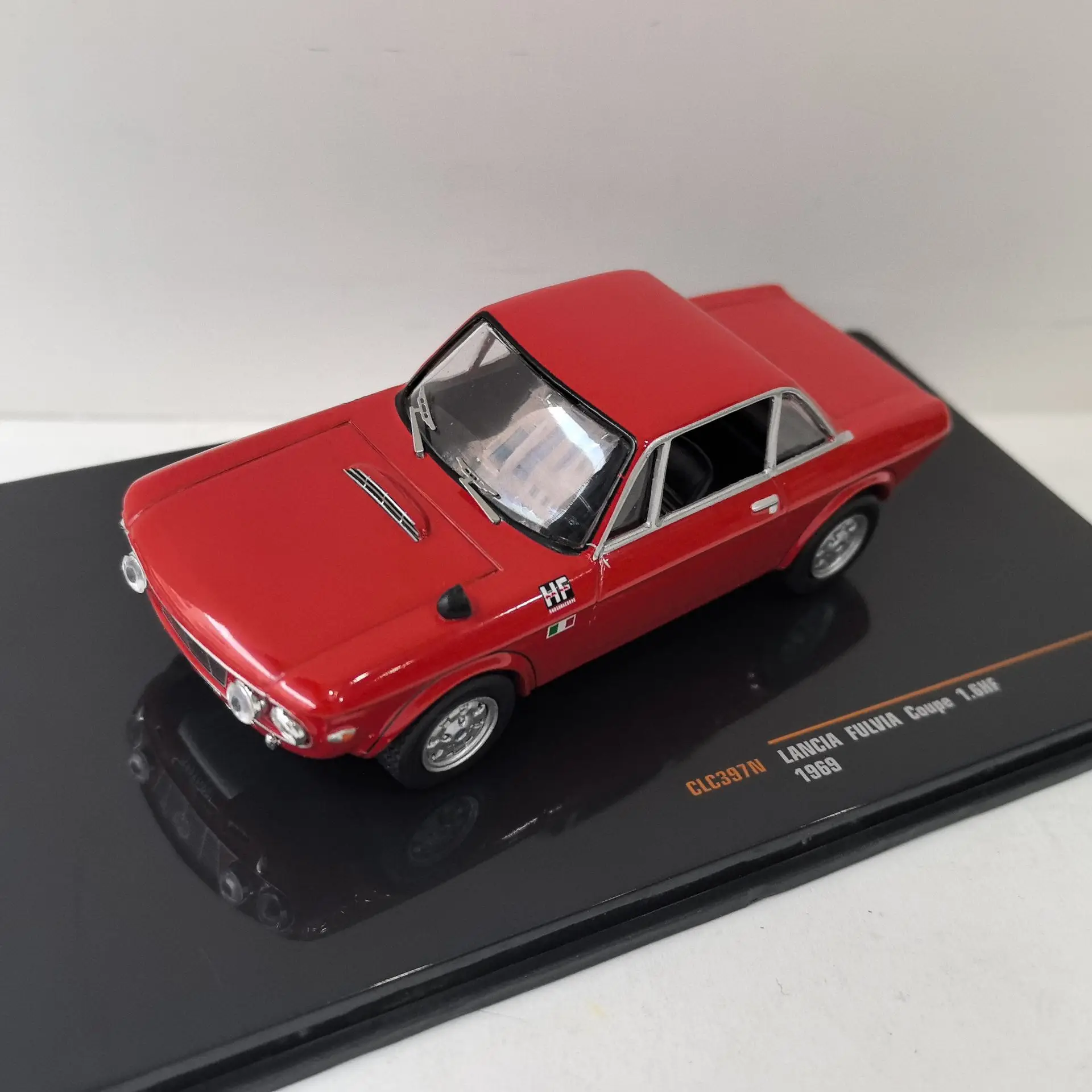 Литой под давлением IXO масштаб 1/43 LANCIA FULVIA 1,6HF 1969 Lancia, модель автомобиля из сплава, Коллекционная игрушка, подарок, сувенир, украшение для дисплея 
Литой под давлением IXO масштаб 1/43 LANCIA FULVIA 1,6HF 1969 Lancia, модель автомобиля из сплава, Коллекционная игрушка, подарок, сувенир, украшение для дисплея