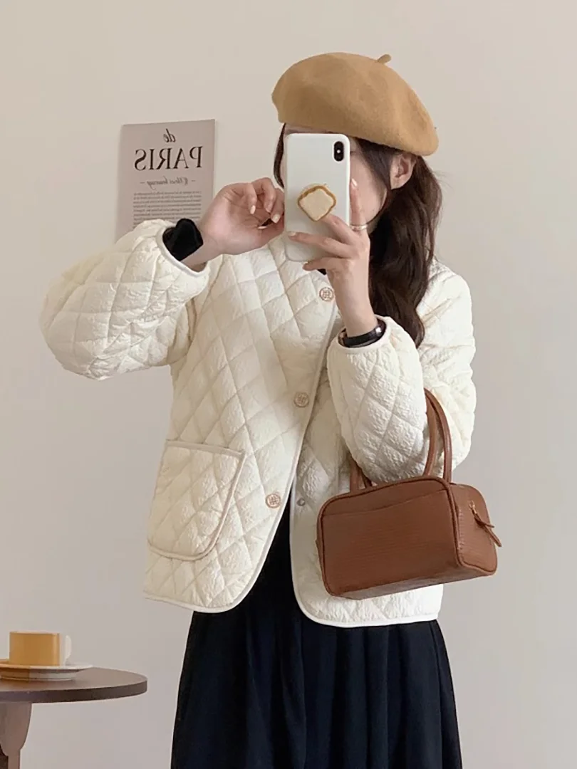 Свободное женское хлопковое пальто на осень-зиму, простое, универсальное, маленького размера, модное, на пуговицах, с длинными рукавами, круглым вырезом
Свободное женское хлопковое пальто на осень-зиму, простое, универсальное, маленького размера, модное, на пуговицах, с длинными рукавами, круглым вырезом