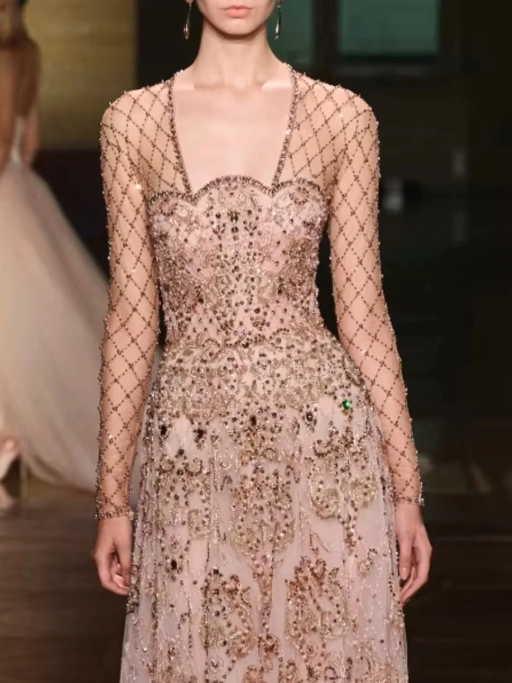 Opulent Blush Pink Prom Dress Long Sleeved Sheer Tulle Heavy Gold Beaded Floral Formal A Line Galas Evening Gown Customized
Opulent Blush Pink Prom Dress Long Sleeved Sheer Tulle Heavy Gold Beaded Floral Formal A Line Galas Evening Gown Customized