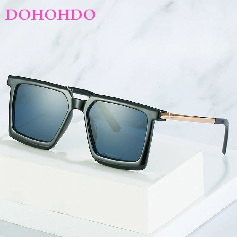 Luxury Designer Big Frame Square Metal Sunglasses Women Men Fashion Classic Eyeglasses Female Travel Driving Shade Eyewear UV400
Luxury Designer Big Frame Square Metal Sunglasses Women Men Fashion Classic Eyeglasses Female Travel Driving Shade Eyewear UV400