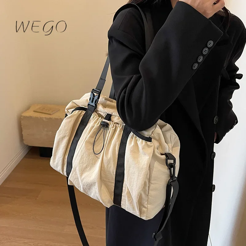 Large-capacity Travel Bags 2023 New Fashion Leisure Travel Women's Hand-held Travel Bags Sac A Main Femme
Large-capacity Travel Bags 2023 New Fashion Leisure Travel Women's Hand-held Travel Bags Sac A Main Femme