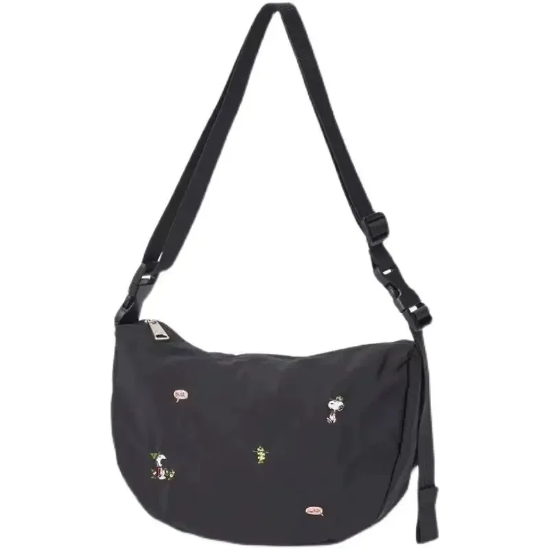 snoopy Cartoon Cute 3D Embroidered Messenger Bag Waterproof Shoulder Cross body bag Girl Y2K Underarm Cartoon Chest Bag
snoopy Cartoon Cute 3D Embroidered Messenger Bag Waterproof Shoulder Cross body bag Girl Y2K Underarm Cartoon Chest Bag