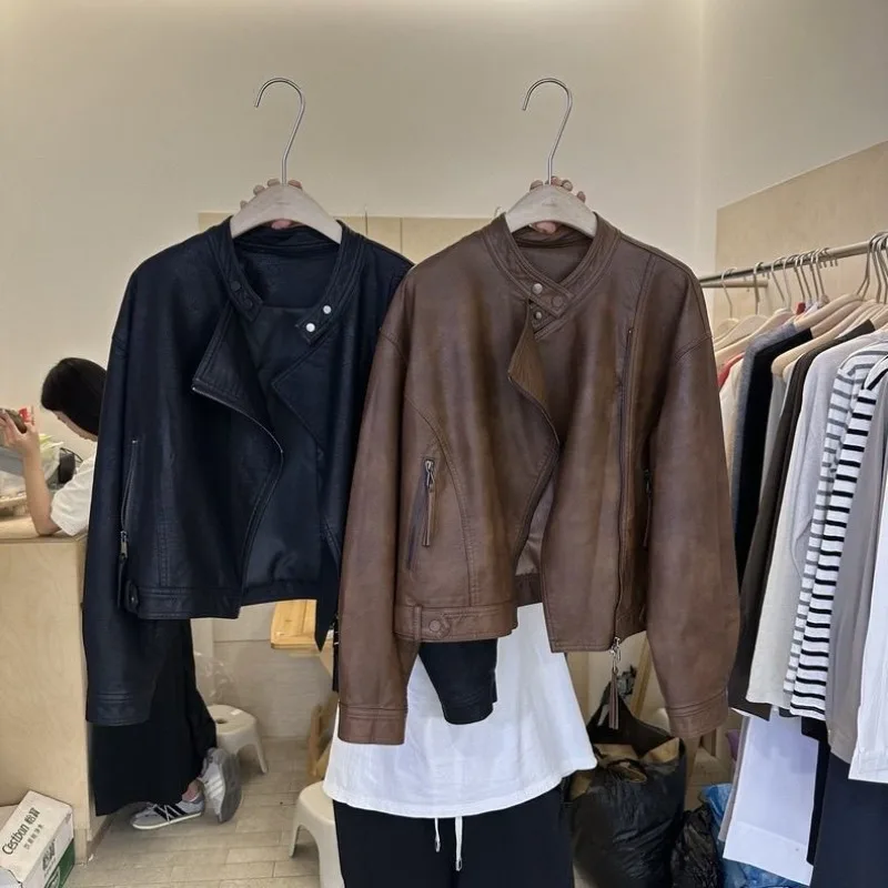 Women New Lightweight Casual Pocket Design Fashion Loose Fit Leather Autumn Small Vintage Motorcycle Leather Jacket
Women New Lightweight Casual Pocket Design Fashion Loose Fit Leather Autumn Small Vintage Motorcycle Leather Jacket