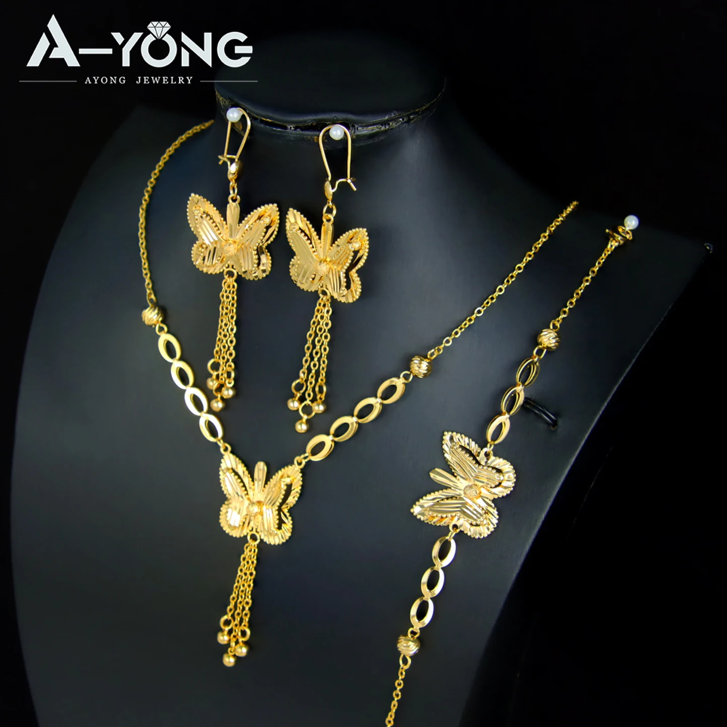 Dubai Fashion Wedding Jewelry Set 21k Gold Plated Exquisite Butterfly Necklace Bracelet Earrings Arabic Women Party Jewelrys
Dubai Fashion Wedding Jewelry Set 21k Gold Plated Exquisite Butterfly Necklace Bracelet Earrings Arabic Women Party Jewelrys