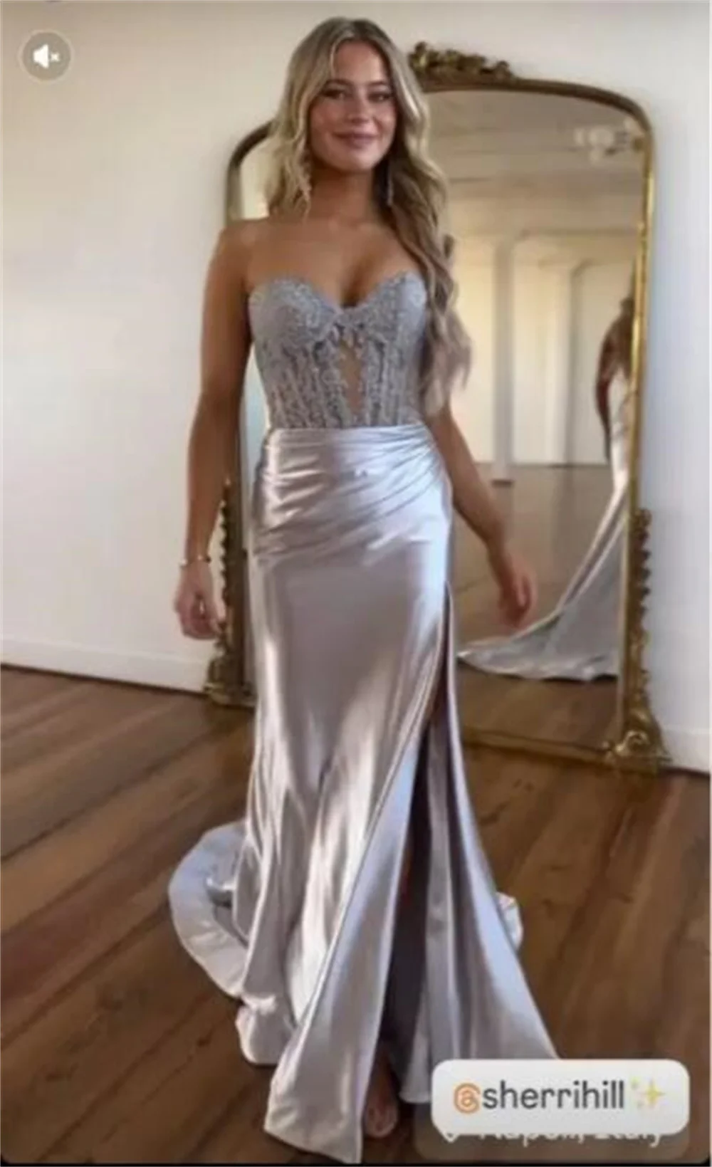 Spaghetti Straps Mermaid Evening Dresses With Split Lace Appliques Corset Prom Gowns Sleeveless Backless Ball Gowns customized
Spaghetti Straps Mermaid Evening Dresses With Split Lace Appliques Corset Prom Gowns Sleeveless Backless Ball Gowns customized
