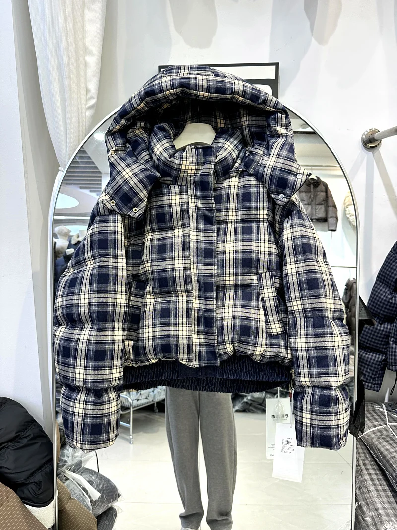 Ретро-пуховик в американском стиле с клетчатым узором, женский, с отстегивающимся капюшоном, модный, белый, с натуральным пухом, теплый, осенне-зимний, новинка...
Ретро-пуховик в американском стиле с клетчатым узором, женский, с отстегивающимся капюшоном, модный, белый, с натуральным пухом, теплый, осенне-зимний, новинка...