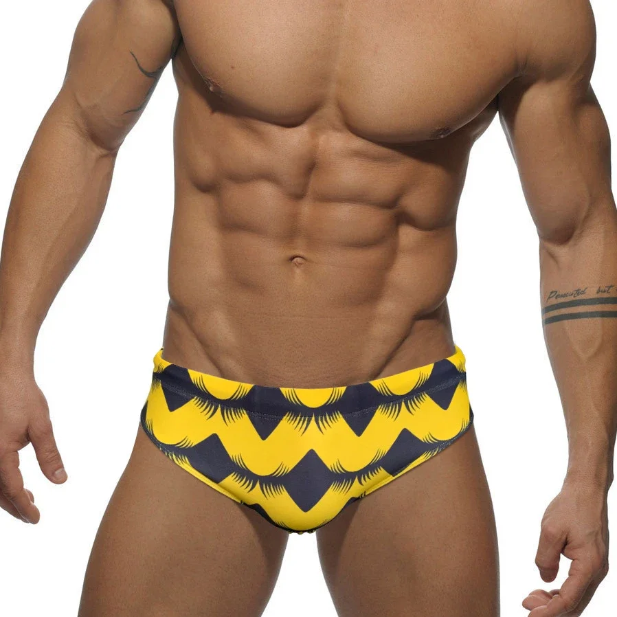 Sexy Push Up Pad Swimwear Mens Swimming Briefs Male Swimsuit Man Swimming Suit Trunks for Men Summer Sport Surf Beach Wear
Sexy Push Up Pad Swimwear Mens Swimming Briefs Male Swimsuit Man Swimming Suit Trunks for Men Summer Sport Surf Beach Wear