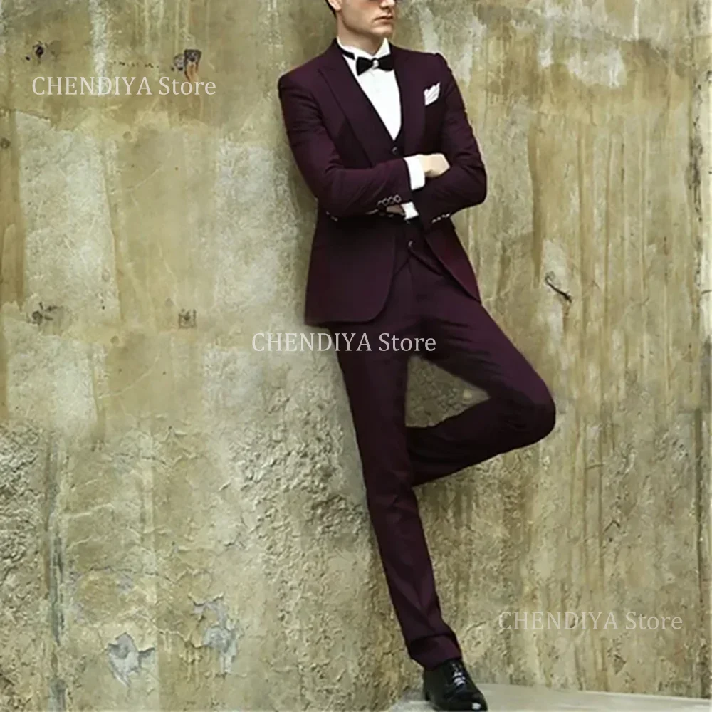 Burgundy Slim Fit Men's Suits Groom Classic Single Breasted Notch Lapel Wedding Formal Prom Business 3 Pieces Jacket Pants Vest
Burgundy Slim Fit Men's Suits Groom Classic Single Breasted Notch Lapel Wedding Formal Prom Business 3 Pieces Jacket Pants Vest