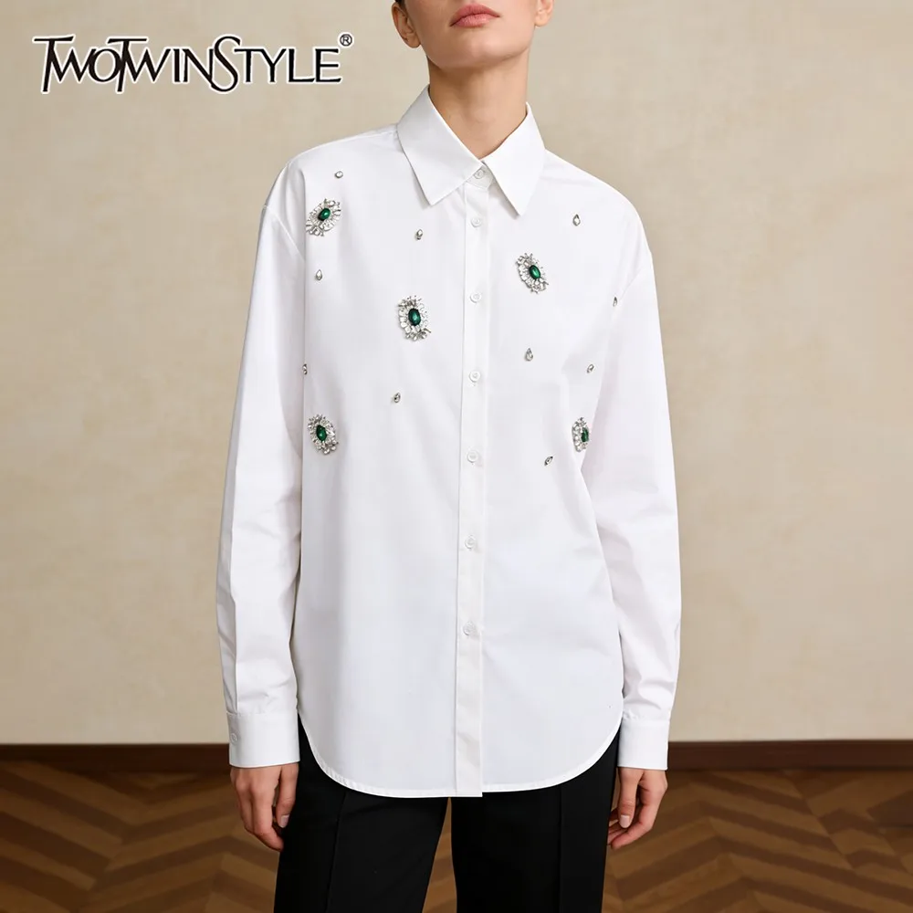 TWOTWINSTYLE однотонная шикарная рубашка с бриллиантами, женская свободная минималистичная роскошная женская рубашка с лацканами и длинными рукавами, осенняя мода
TWOTWINSTYLE однотонная шикарная рубашка с бриллиантами, женская свободная минималистичная роскошная женская рубашка с лацканами и длинными рукавами, осенняя мода