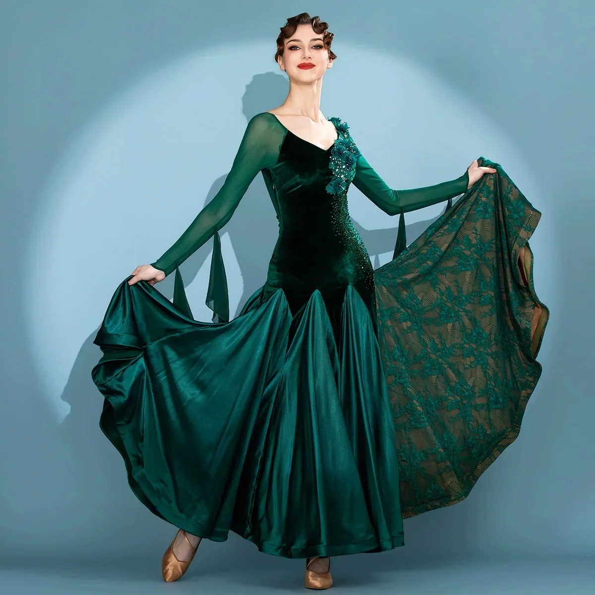 Elegant Ballroom Dance Competition Dresses for women Long Sleeve Waltz Dress Big Swing Modern Dance Stage Wear Costumes
Elegant Ballroom Dance Competition Dresses for women Long Sleeve Waltz Dress Big Swing Modern Dance Stage Wear Costumes