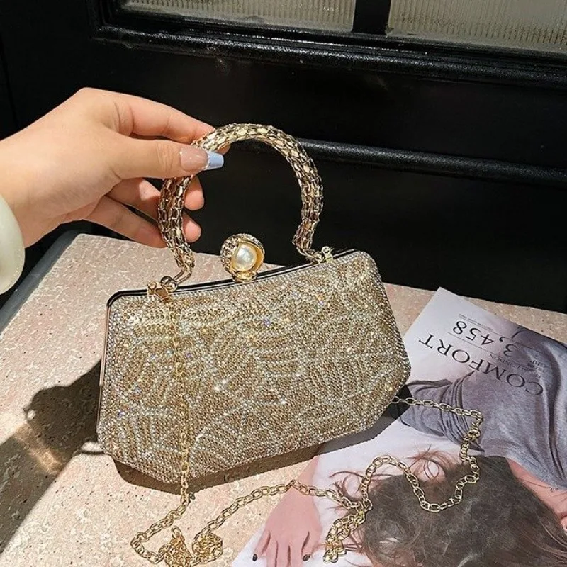 Classic Minimalist Vintage Diaper Bag For Women Elegant Leather Tote Bag Luxury Brand Crossbody Handbag For Shopping And Party
Classic Minimalist Vintage Diaper Bag For Women Elegant Leather Tote Bag Luxury Brand Crossbody Handbag For Shopping And Party