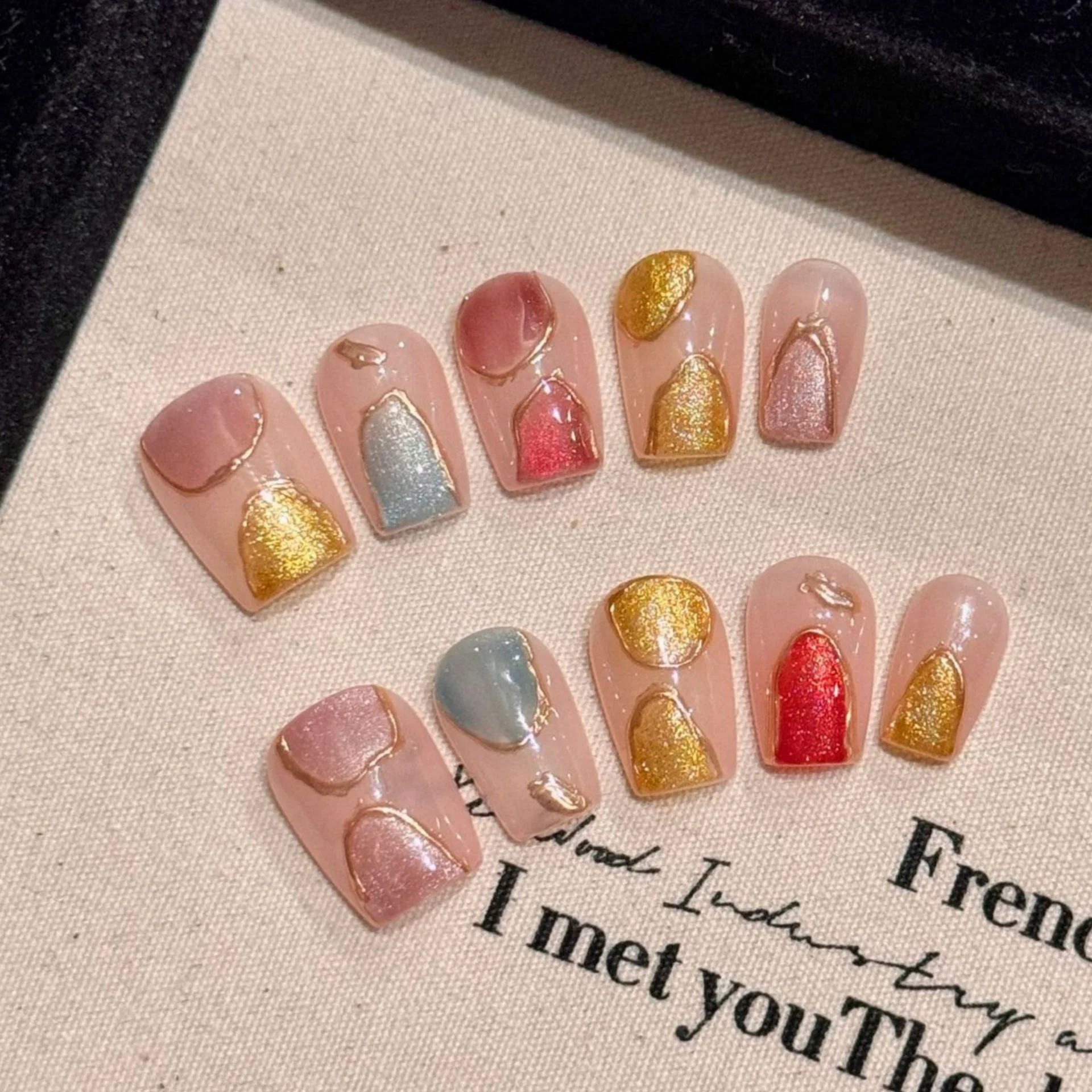 Colorful Summer Fake Nail Tips Short Square Glitter Cat's Eye Press On Nails Detachable Manicure Art False Nail Patch For Women
Colorful Summer Fake Nail Tips Short Square Glitter Cat's Eye Press On Nails Detachable Manicure Art False Nail Patch For Women