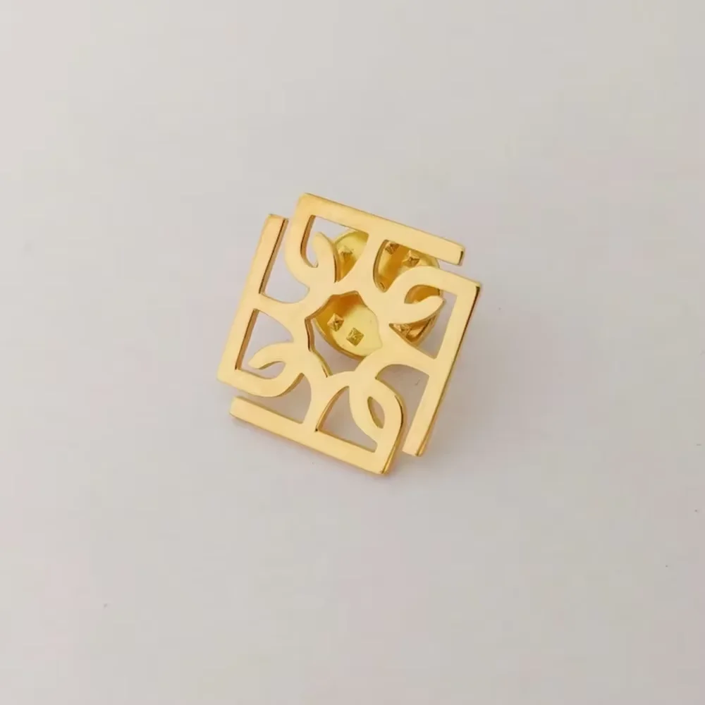 Customize Various Patterns Of Brooches, Unique Company Badges, Brooches, And Gifts For Various Occasions
Customize Various Patterns Of Brooches, Unique Company Badges, Brooches, And Gifts For Various Occasions
