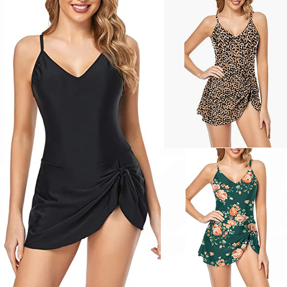 European and American New Small Floral Print One-piece Swimsuit with Feminine Feel Side Slit and Pleat Plus Size Swimsuit
European and American New Small Floral Print One-piece Swimsuit with Feminine Feel Side Slit and Pleat Plus Size Swimsuit