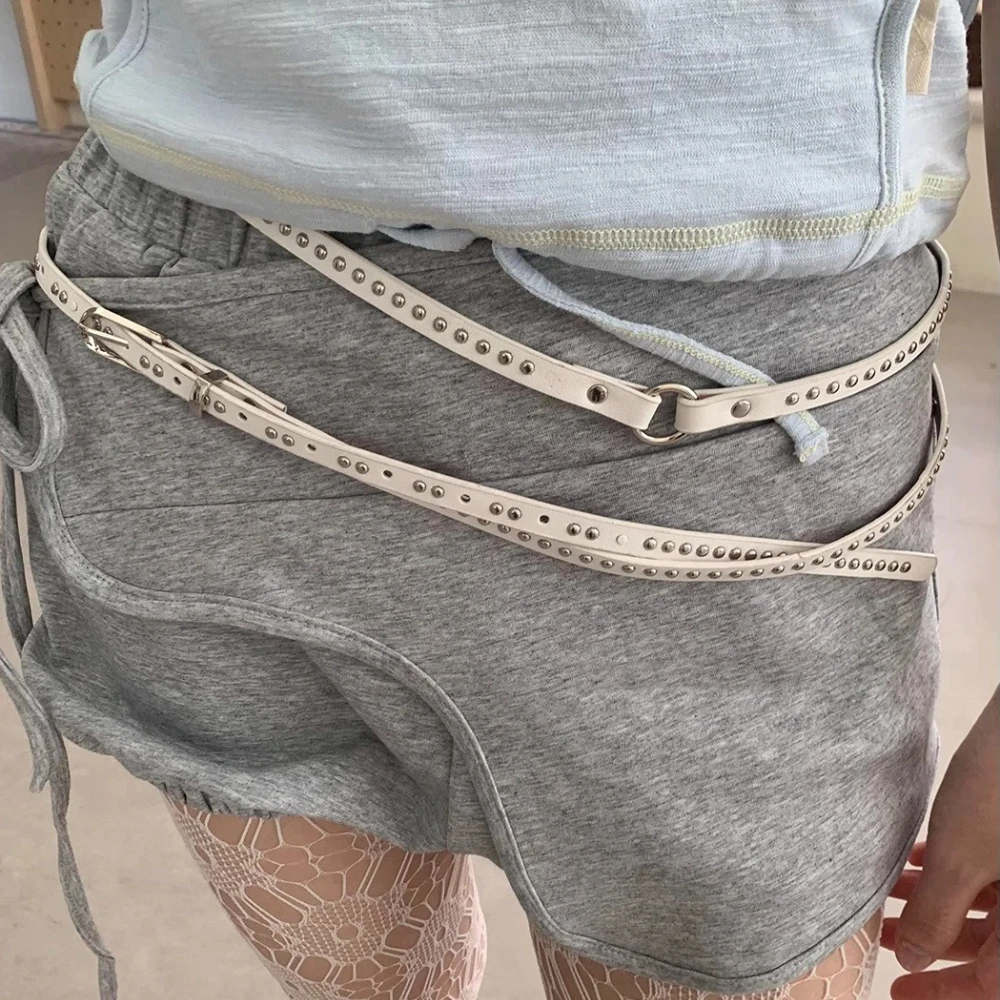 Дизайн Sweet Cool Hot Girl Заклепки Двухслойный ремень из искусственной кожи Поясной ремень Брюки Платье Панк Заклепки Кожаные двойные тонкие аксессуары
Дизайн Sweet Cool Hot Girl Заклепки Двухслойный ремень из искусственной кожи Поясной ремень Брюки Платье Панк Заклепки Кожаные двойные тонкие аксессуары