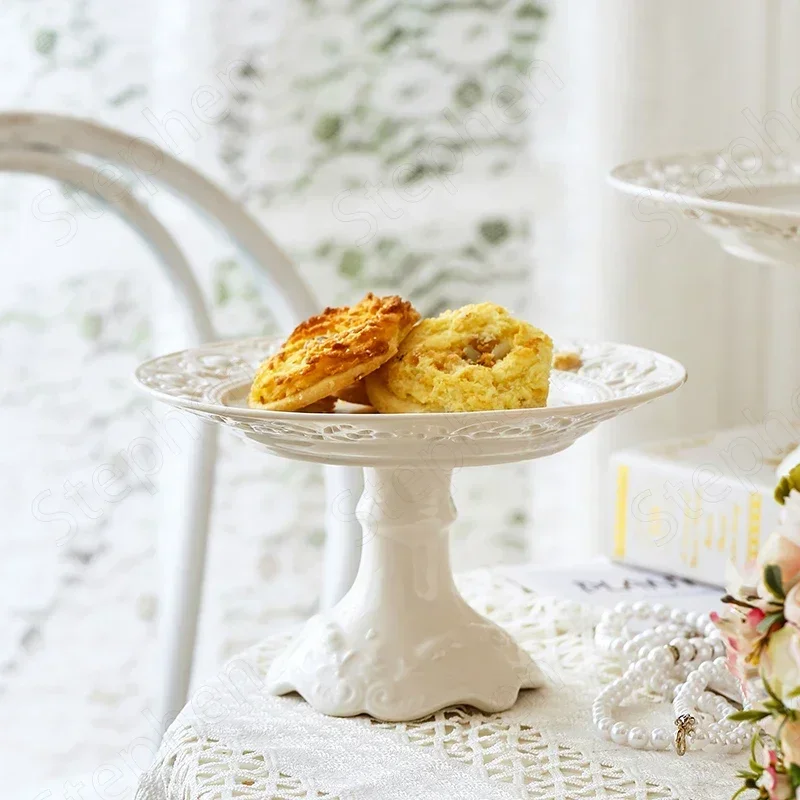 Classical Relief Hollow Ceramic Plate European Modern White Butterfly Lace Dinner Plates Cake Dessert Dish Restaurant Tableware
Classical Relief Hollow Ceramic Plate European Modern White Butterfly Lace Dinner Plates Cake Dessert Dish Restaurant Tableware