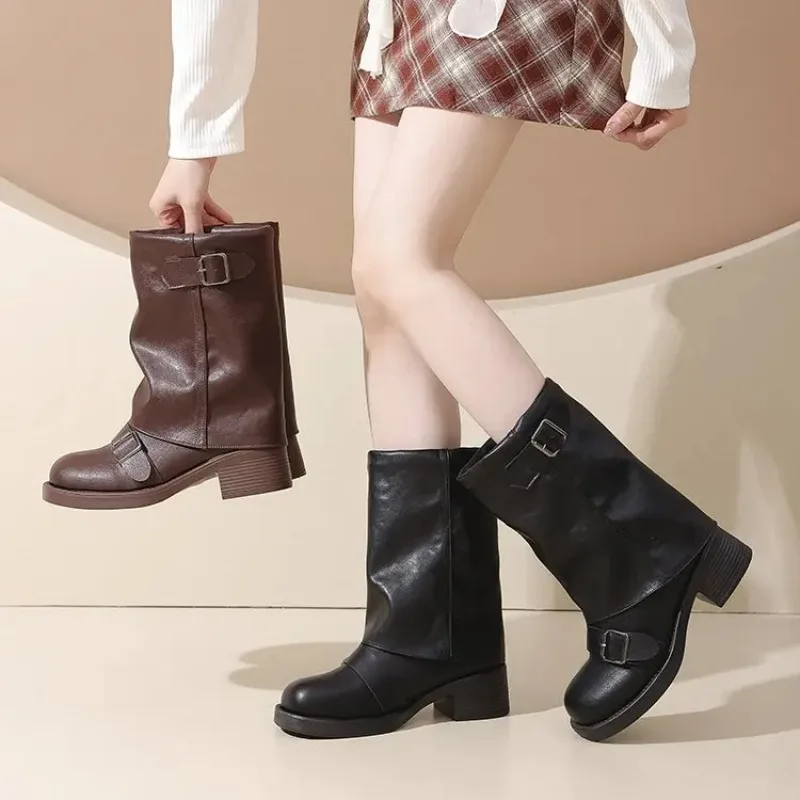 hot selling Tassel Buckle One Foot Stirrups Round Toe Fashion Western Simple Peplum Women's Pants Boots Women's Mid Calf Boots
hot selling Tassel Buckle One Foot Stirrups Round Toe Fashion Western Simple Peplum Women's Pants Boots Women's Mid Calf Boots