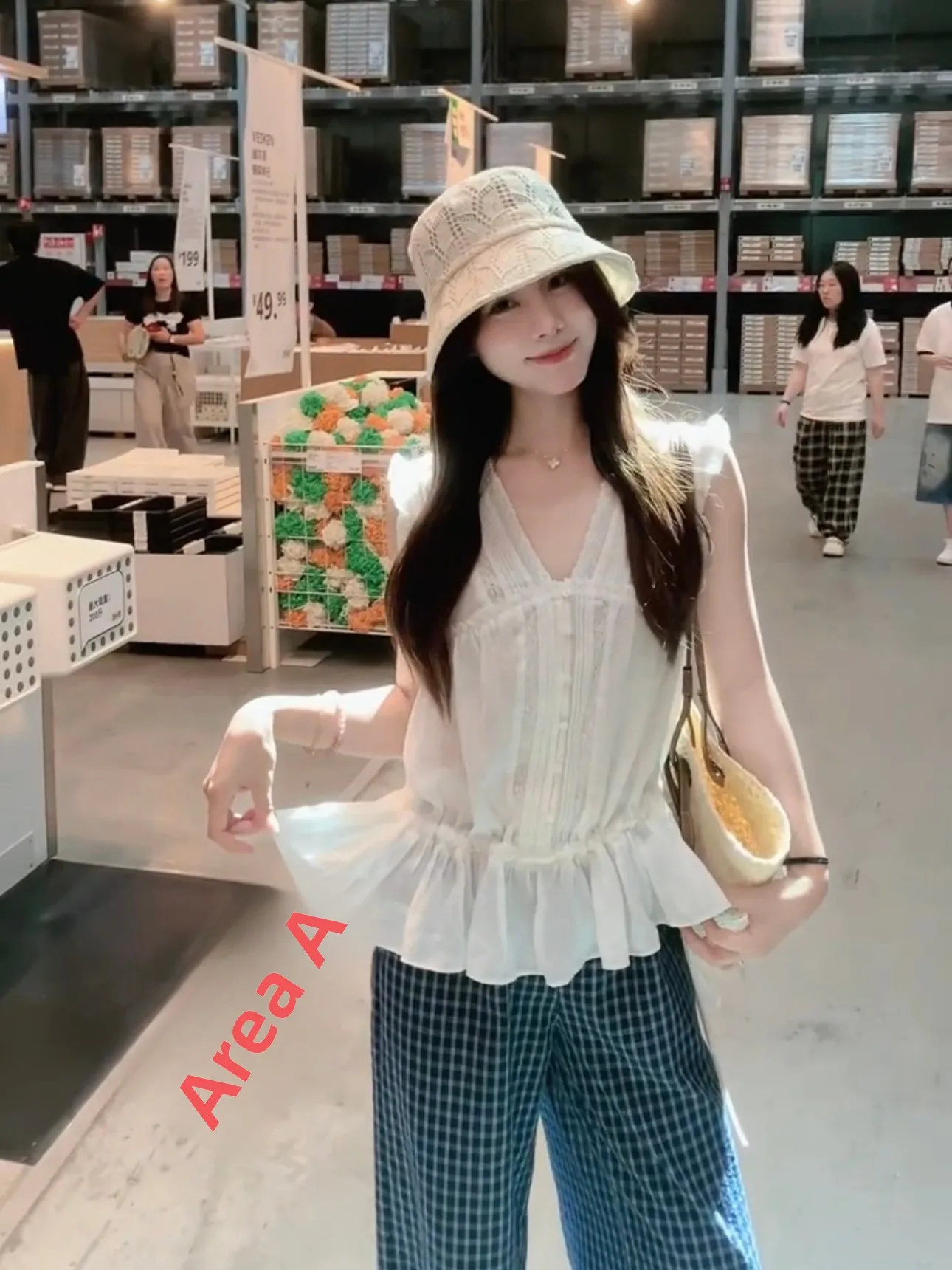 Korean Style V-Neck Lace Trim Fly Sleeve Shirt Women Summer Thin Unique Beautiful Small Top Trendy Breathable Cotton Polyeste...
Korean Style V-Neck Lace Trim Fly Sleeve Shirt Women Summer Thin Unique Beautiful Small Top Trendy Breathable Cotton Polyeste...