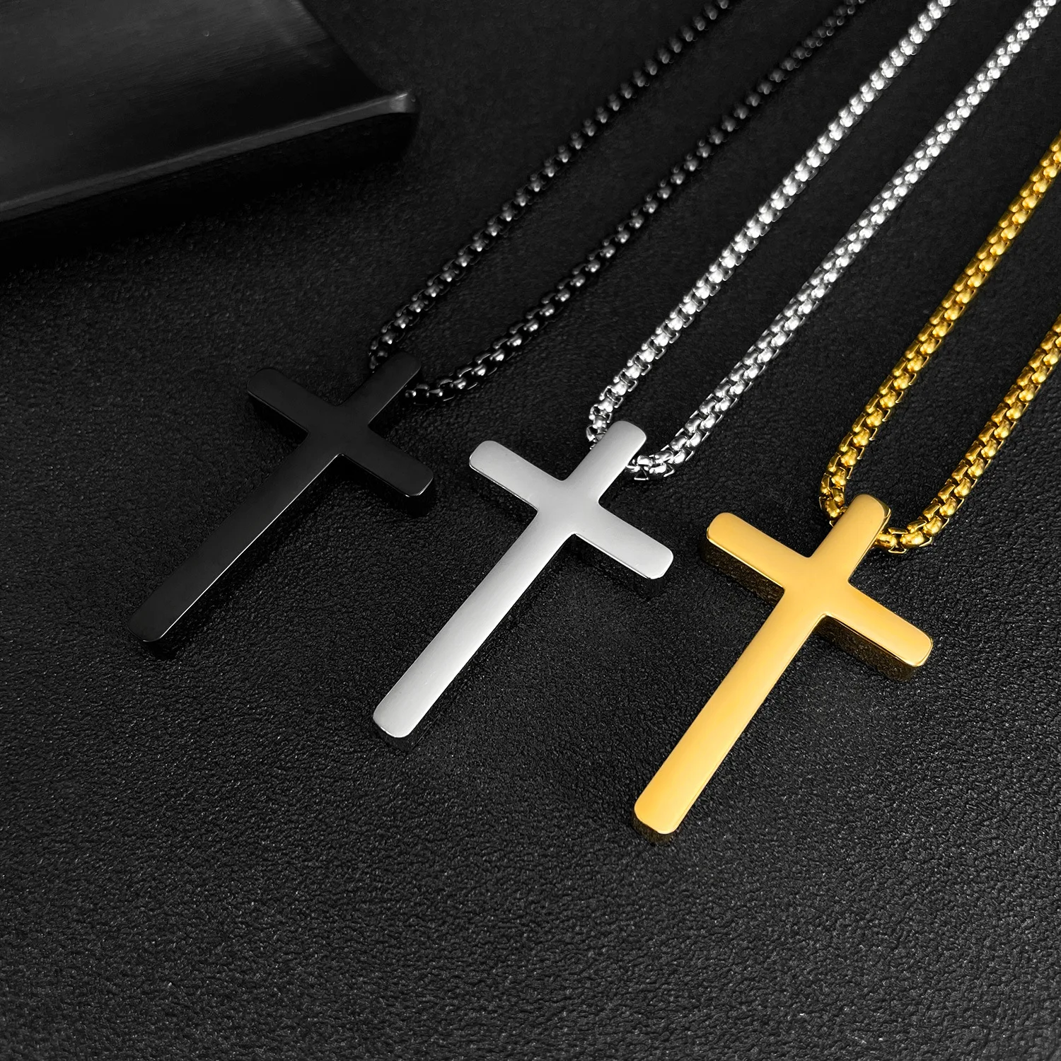 Men’s Minimalist Cross Pendant Necklace – Polished Stainless Steel Chain, Stylish Hip Hop Jewelry
Men’s Minimalist Cross Pendant Necklace – Polished Stainless Steel Chain, Stylish Hip Hop Jewelry