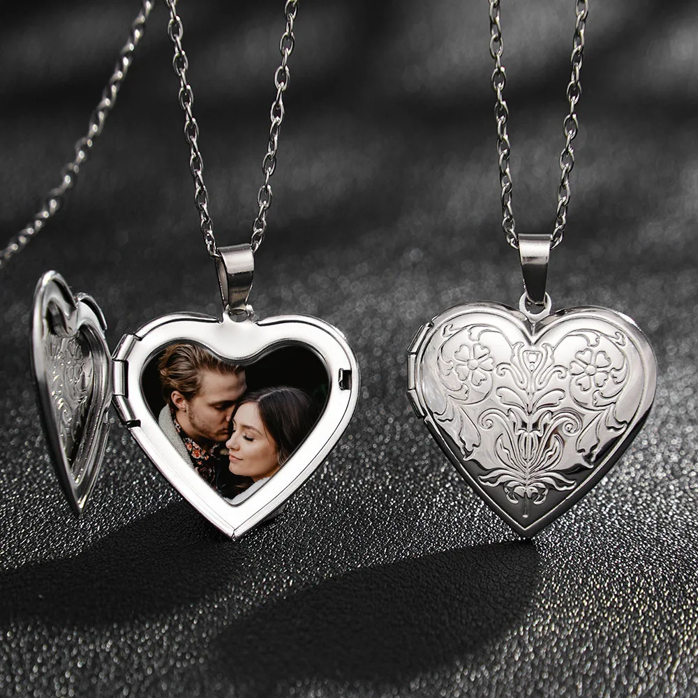 316L European-American Fashion Stainless Steel Photo Holder Trendy Necklace Pendant with Open Heart-shaped Photo Holder Jewelry
316L European-American Fashion Stainless Steel Photo Holder Trendy Necklace Pendant with Open Heart-shaped Photo Holder Jewelry