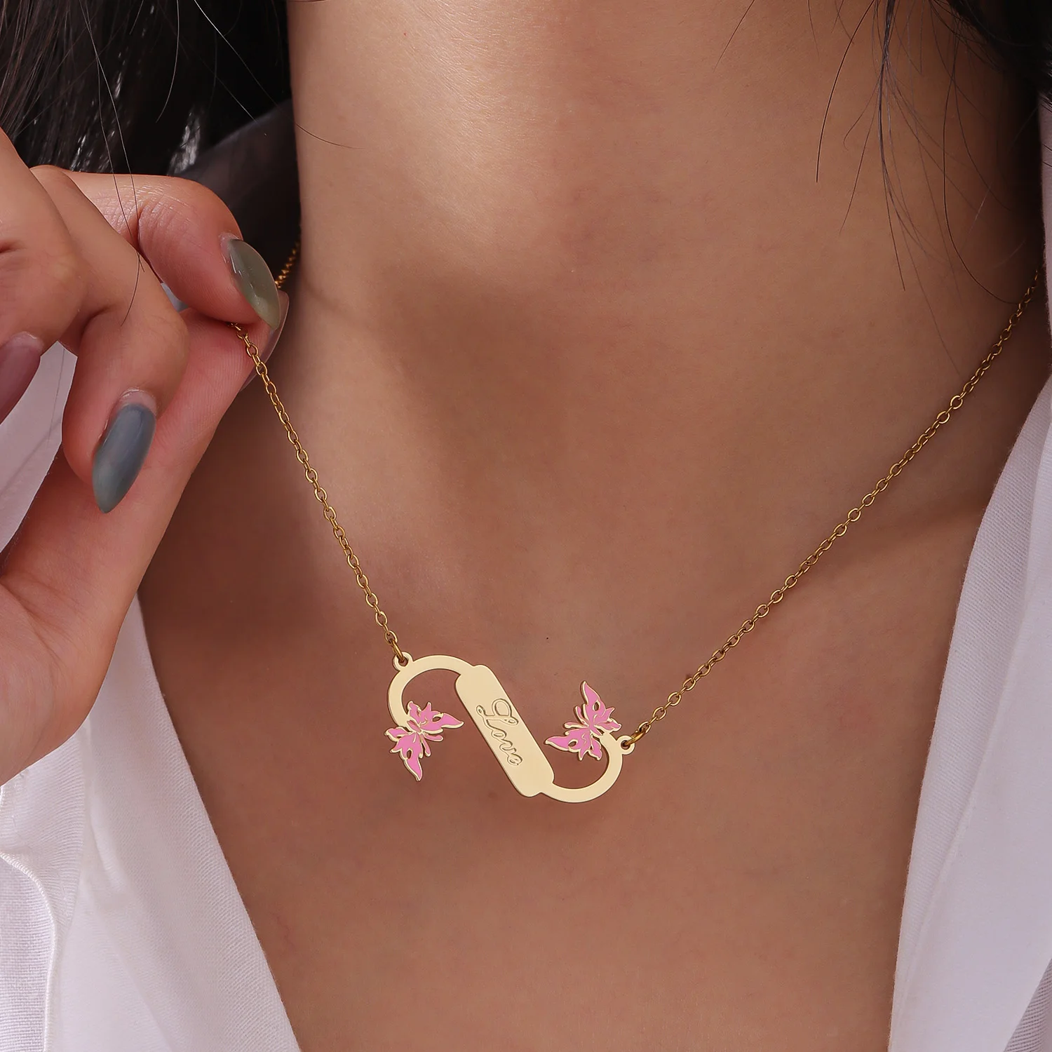 Personalized Enamel Butterfly Name Necklace Pendant Name Necklace Pink Butterfly Necklace Waterproof Jewelry Gift for Women
Personalized Enamel Butterfly Name Necklace Pendant Name Necklace Pink Butterfly Necklace Waterproof Jewelry Gift for Women