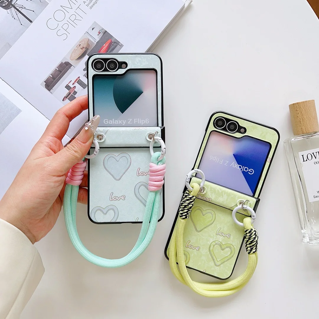 Luxury Gold Stamping Love Phone Case for Samsung Galaxy Z Flip 4 Z Flip 5 Z Flip 6 Flip6 Flip5 Flip4 5G Phone Cover Hanging Rope
Luxury Gold Stamping Love Phone Case for Samsung Galaxy Z Flip 4 Z Flip 5 Z Flip 6 Flip6 Flip5 Flip4 5G Phone Cover Hanging Rope