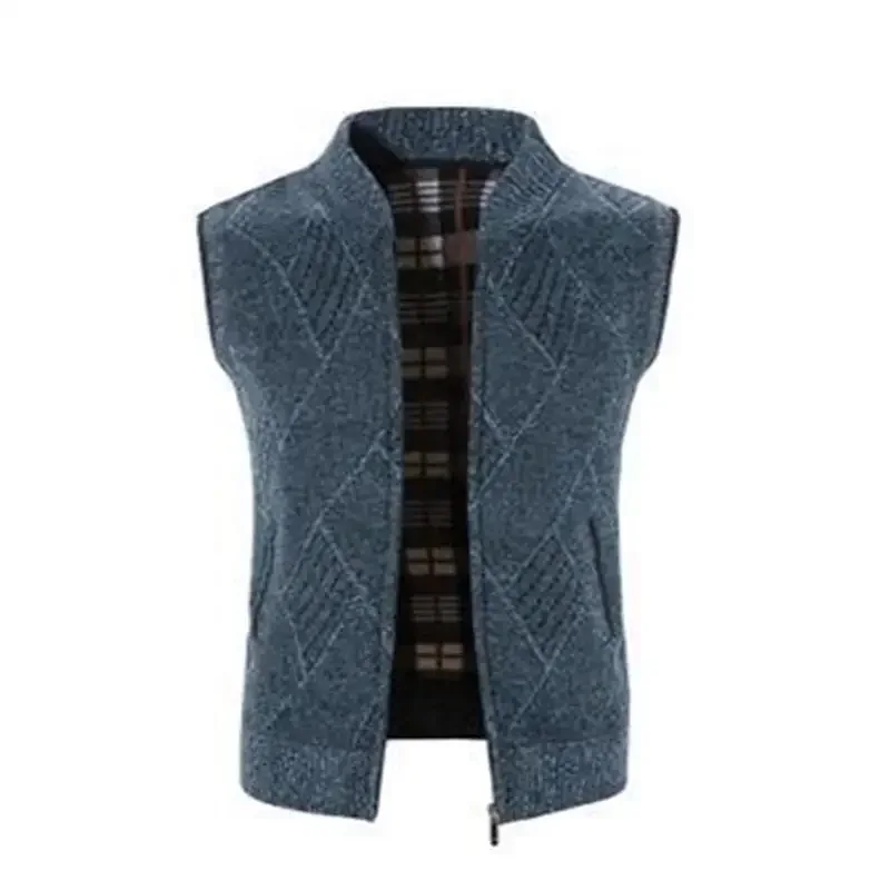 2023 Autumn/Winter Horse Jacket Plush Thickened Large Slim Fit Men's Sweater Coat Stand Neck Cardigan
2023 Autumn/Winter Horse Jacket Plush Thickened Large Slim Fit Men's Sweater Coat Stand Neck Cardigan