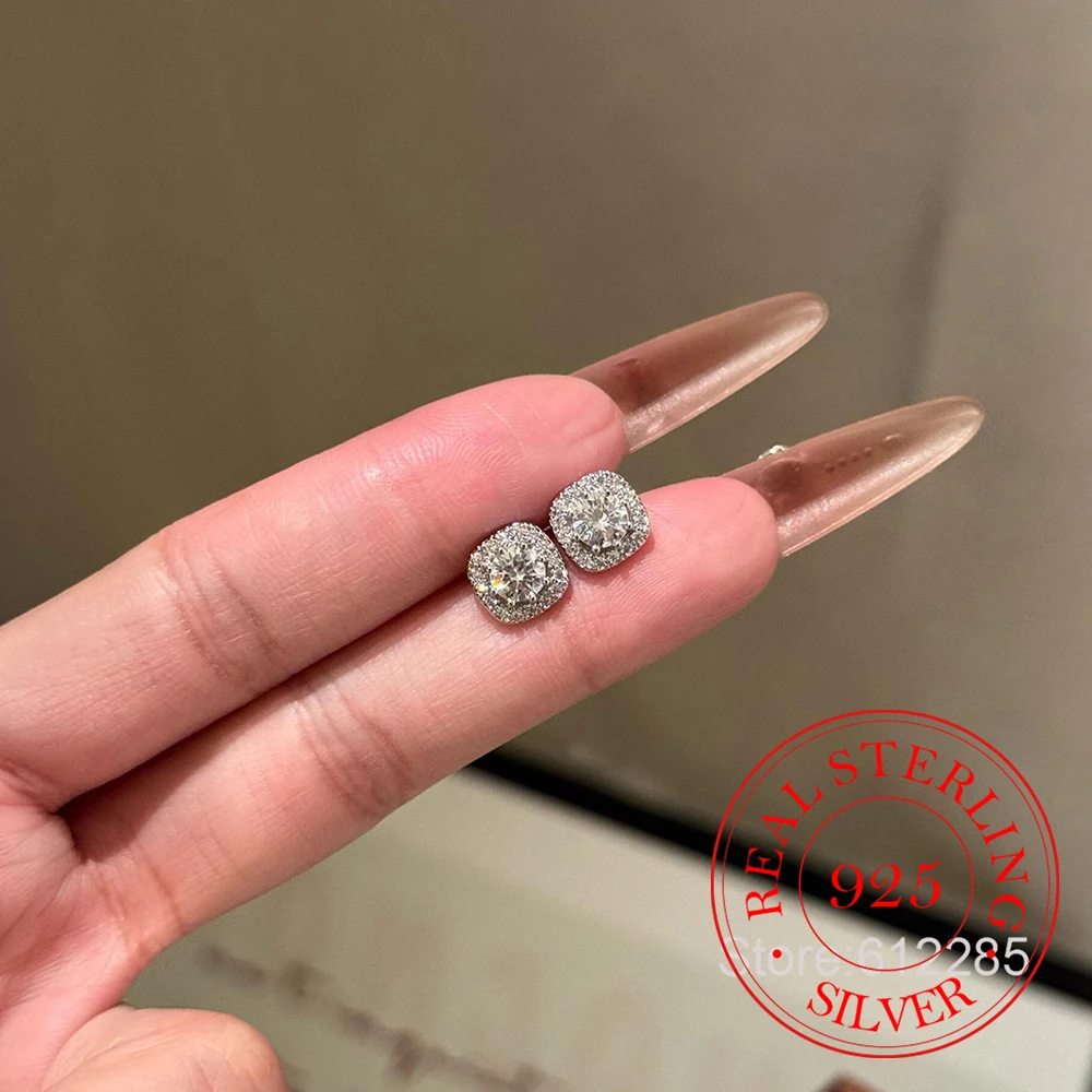 Ювелирные изделия из стерлингового серебра 925 пробы, серьги-гвоздики с квадратными кристаллами класса ААА+ для женщин, ювелирные изделия для свадебной вечеринки, подарок для девочек, подарок подруге
Ювелирные изделия из стерлингового серебра 925 пробы, серьги-гвоздики с квадратными кристаллами класса ААА+ для женщин, ювелирные изделия для свадебной вечеринки, подарок для девочек, подарок подруге