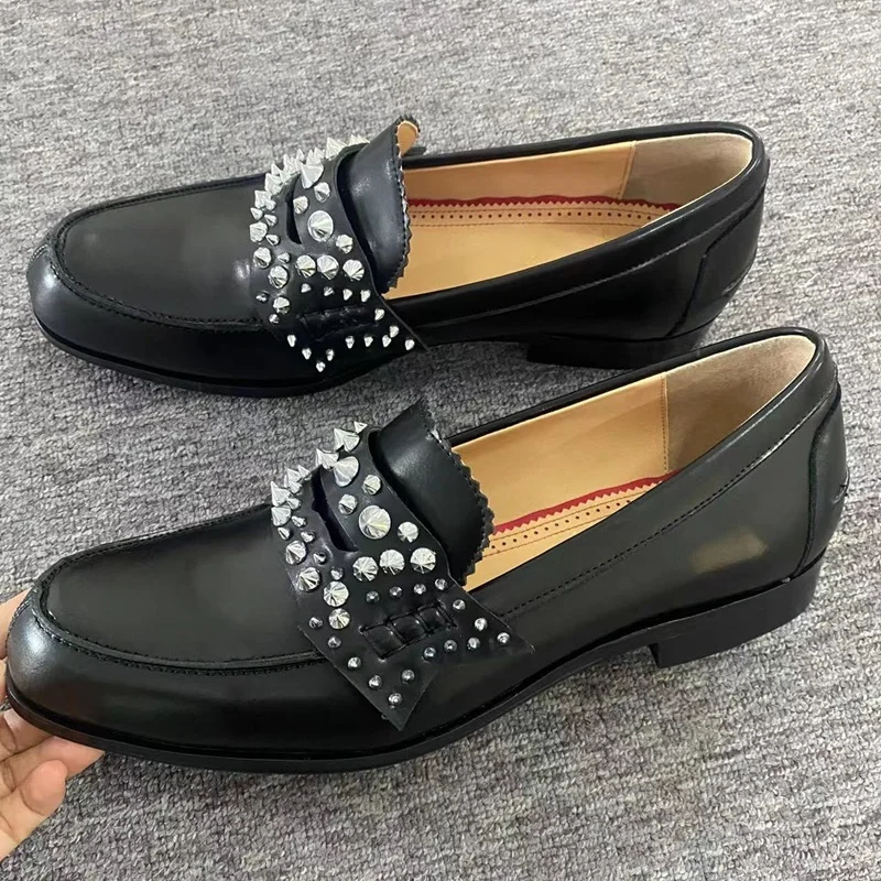 New Black Genuine Leather Loafers Rivet Man Shoes Fashion Slip-on Dress Shoes Luxury Italian Flats Casual Boat Shoes
New Black Genuine Leather Loafers Rivet Man Shoes Fashion Slip-on Dress Shoes Luxury Italian Flats Casual Boat Shoes