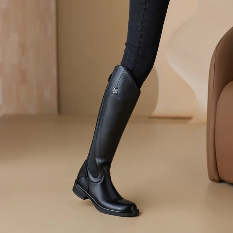 New Autumn Winter Genuine Leather Women's Equestrian Boots Black Round-Toe Low-Heeled Riding High & Knee-High Boots
New Autumn Winter Genuine Leather Women's Equestrian Boots Black Round-Toe Low-Heeled Riding High & Knee-High Boots