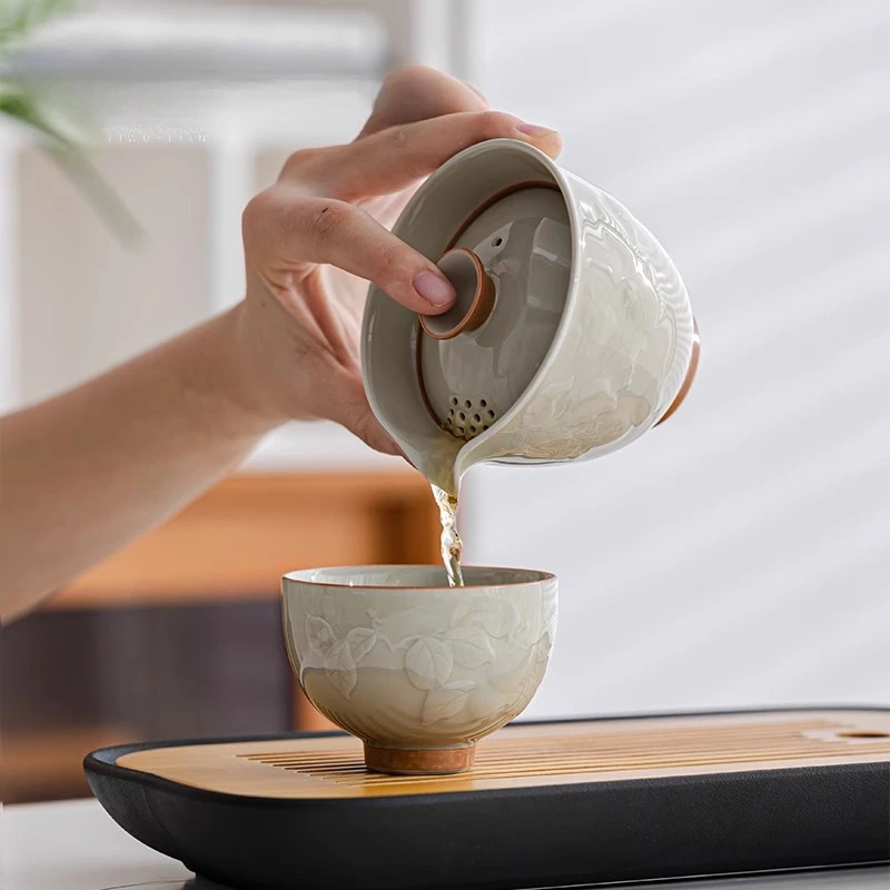 Дорожный чайный сервиз Persimmon Ruyi, чашка Kuaike, чайник, портативный один горшок, две чашки, одна чашка для чая кунг-фу, персональная специальная чашка
Дорожный чайный сервиз Persimmon Ruyi, чашка Kuaike, чайник, портативный один горшок, две чашки, одна чашка для чая кунг-фу, персональная специальная чашка