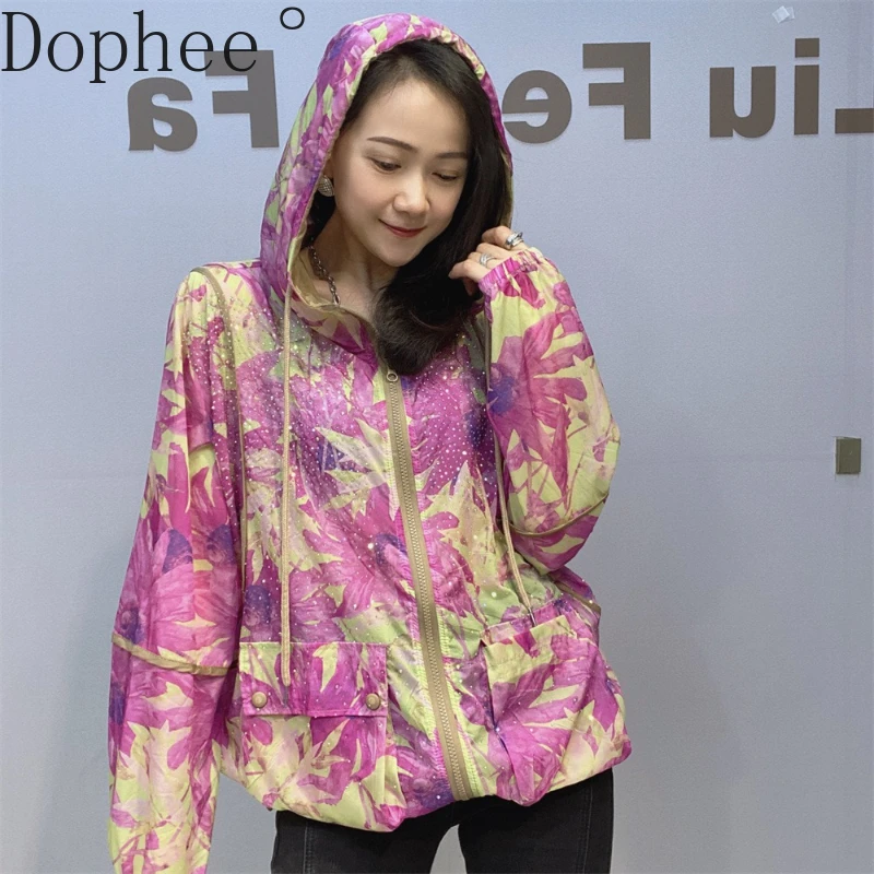 Large Size Female Sunscreen Clothing 2025 New Summer Shiny Hot Drilling Hooded Cardigans Coat Long Sleeve Printing Women Jacket
Large Size Female Sunscreen Clothing 2025 New Summer Shiny Hot Drilling Hooded Cardigans Coat Long Sleeve Printing Women Jacket