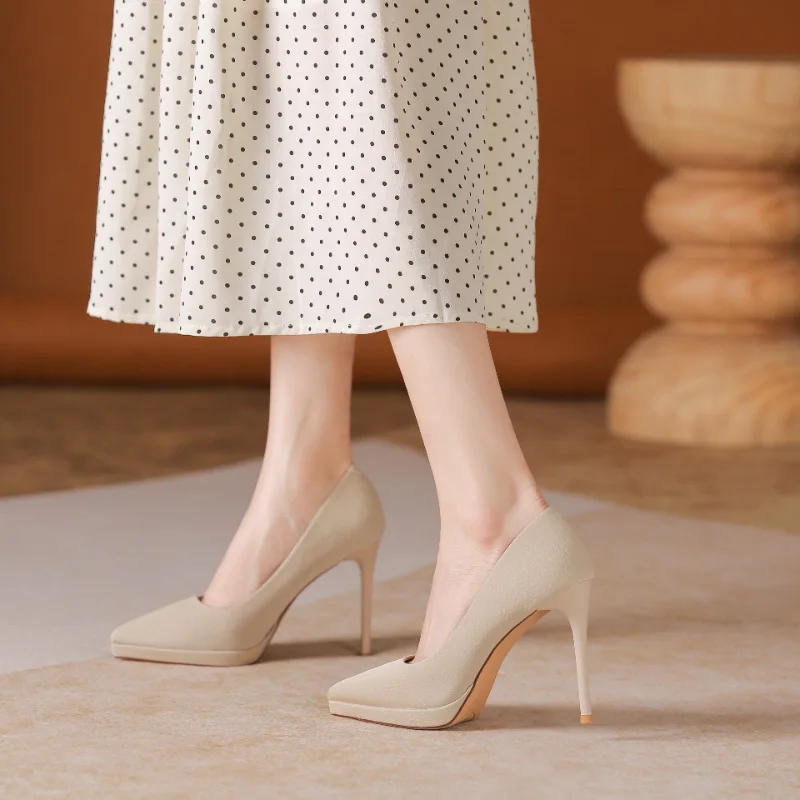 French temperament simple pointed professional work shoes sexy thin heels shallow mouth women's shoes high heels
French temperament simple pointed professional work shoes sexy thin heels shallow mouth women's shoes high heels
