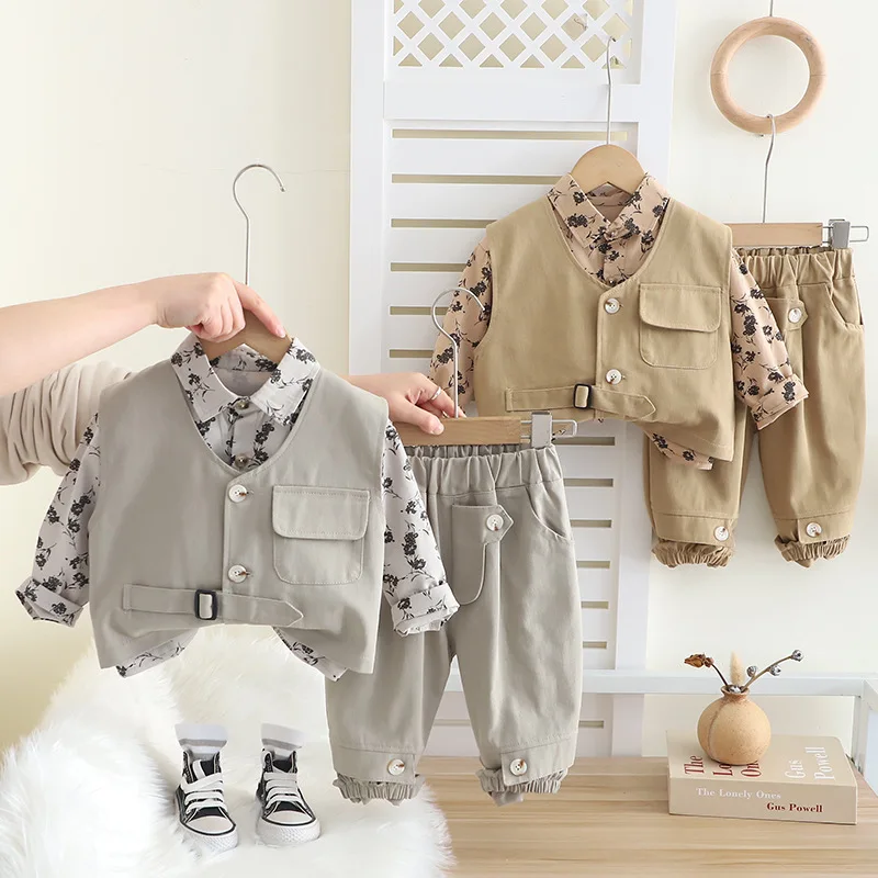 Boys Clothing Sets Spring Autumn 2025 Children Vest Shirts Pants 3pcs Fashion Suit For Baby Tracksuits Kids Party Outfits 4 5Y
Boys Clothing Sets Spring Autumn 2025 Children Vest Shirts Pants 3pcs Fashion Suit For Baby Tracksuits Kids Party Outfits 4 5Y
