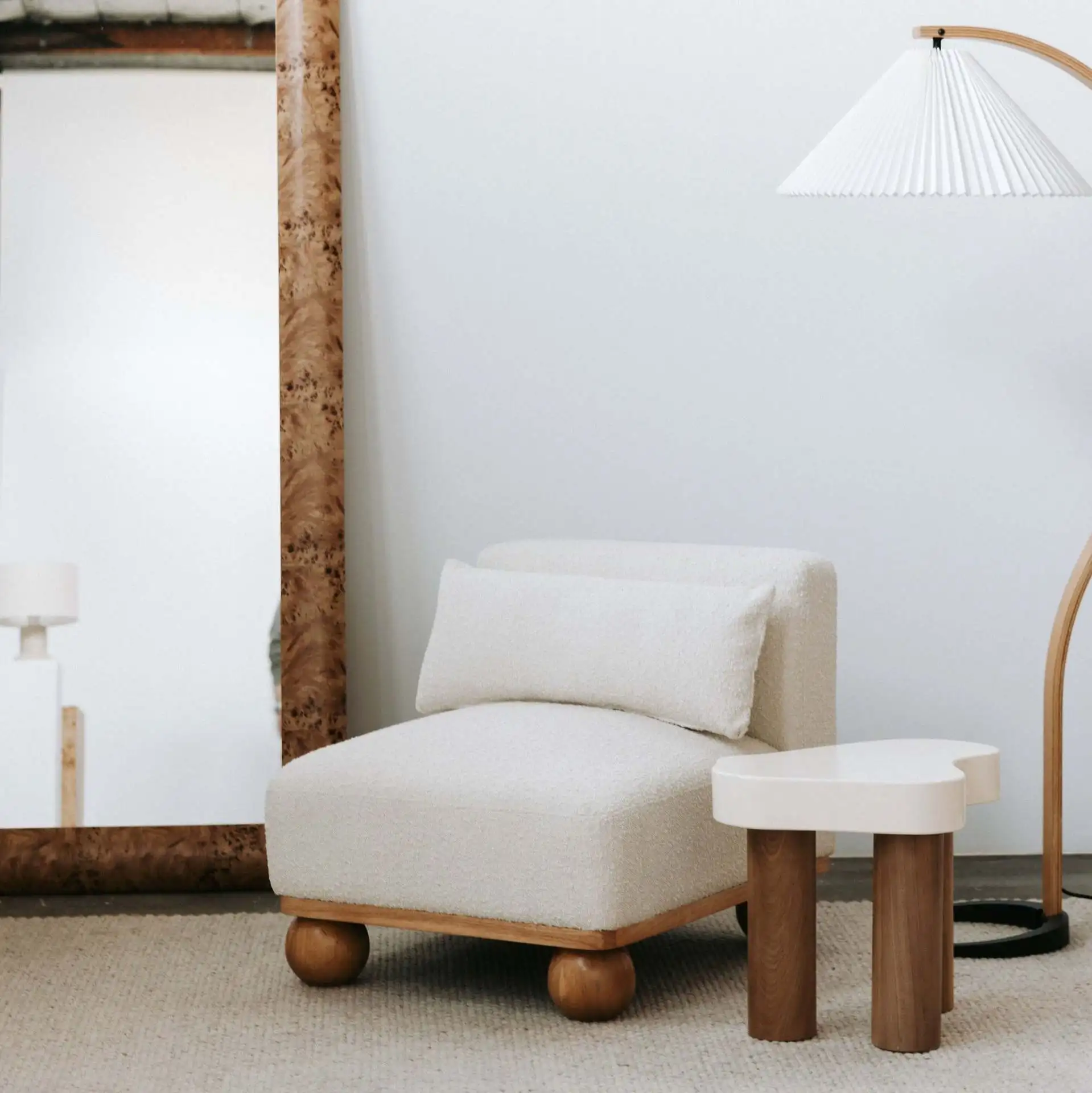 Wabi Sandy Wind Solid Wood Sofa Chair, Designer Style,Hotel Leisure Chair
Wabi Sandy Wind Solid Wood Sofa Chair, Designer Style,Hotel Leisure Chair