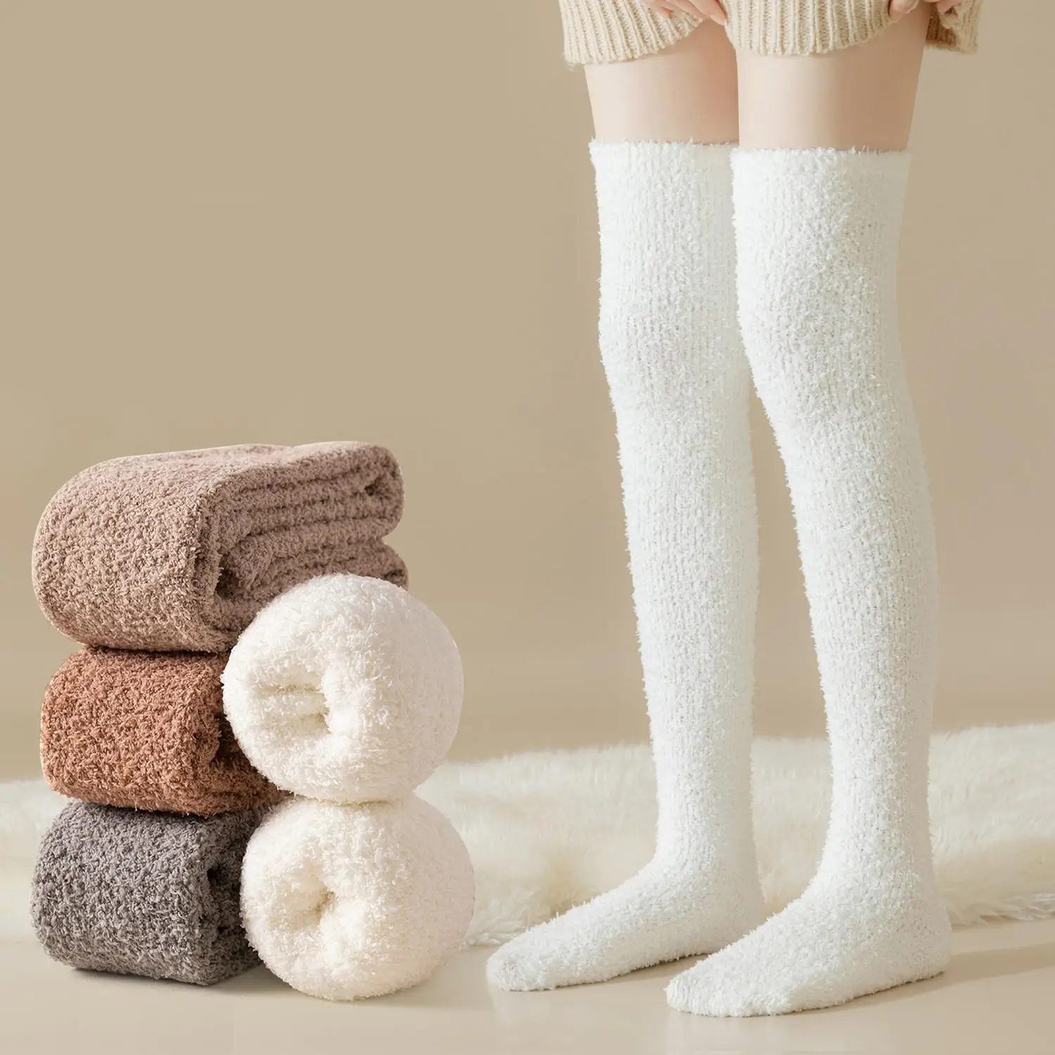 Thickened Over The Knee Long Socks Women Men Breathable Warm Sweat-Absorbent Soft Sock Coral Fleece Knee-High Stockings
Thickened Over The Knee Long Socks Women Men Breathable Warm Sweat-Absorbent Soft Sock Coral Fleece Knee-High Stockings